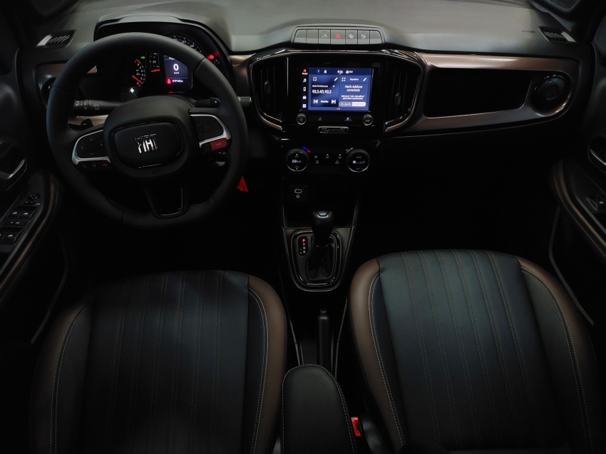 fiat strada 1.0 turbo 200 flex ranch cd cvt 4p automatico 2024