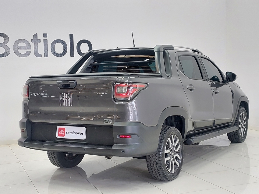 fiat strada 1.0 turbo 200 flex ranch cd cvt 4p automatico 2024