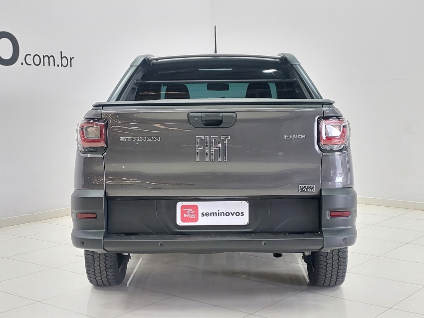 fiat strada 1.0 turbo 200 flex ranch cd cvt 4p automatico 2024