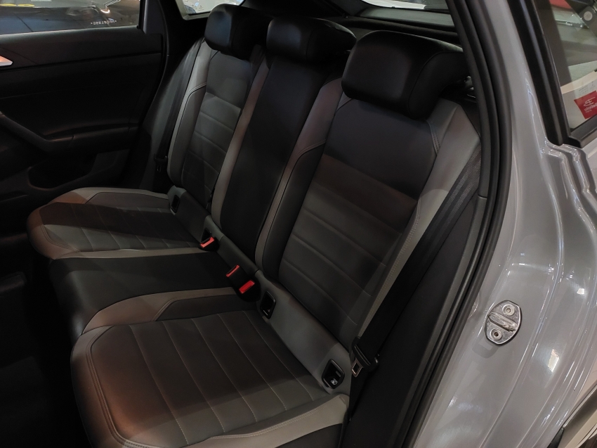 volkswagen nivus 1.0 200 tsi total flex highline automatico 4p 2021