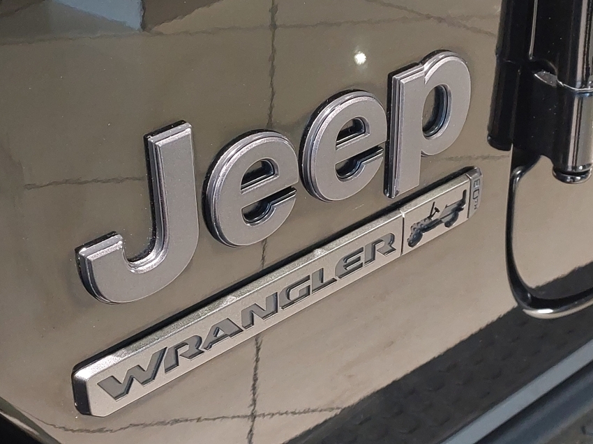 jeep wrangler 2.0 turbo gasolina unlimited overland 4p 4x4 at8 automatico 2021
