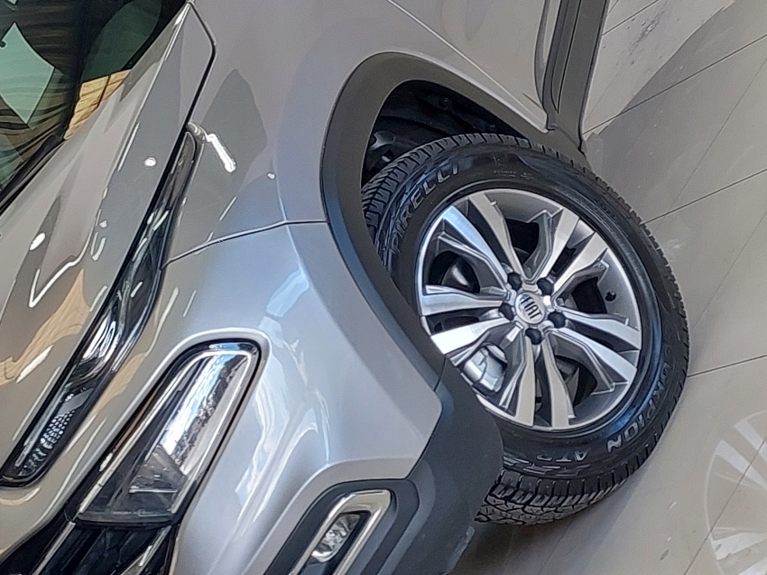 fiat toro 2.0 16v turbo diesel freedom 4wd at9 4p automatico 2022