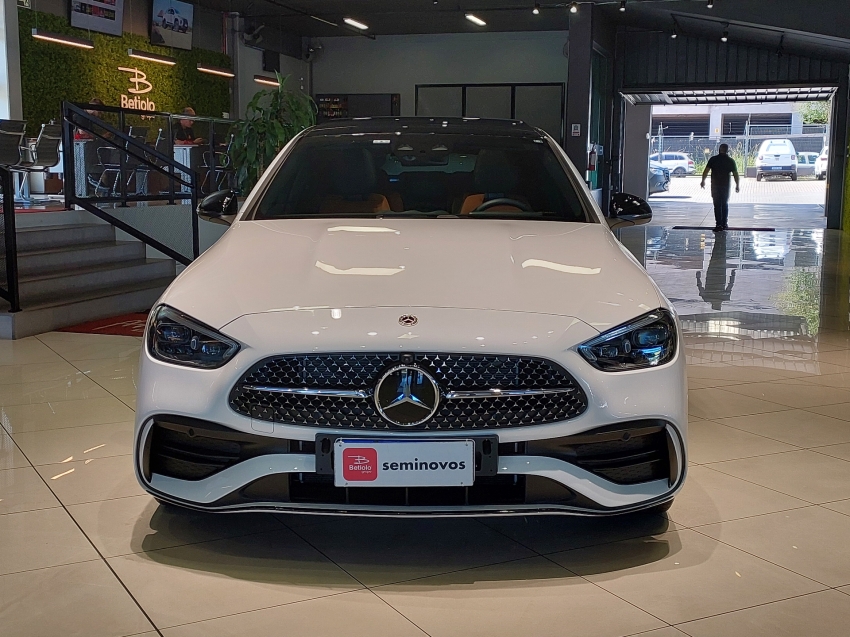 mercedes-benz c 300 2.0 eq boost hibrido amg line 9g-tronic 4p automatico 2024
