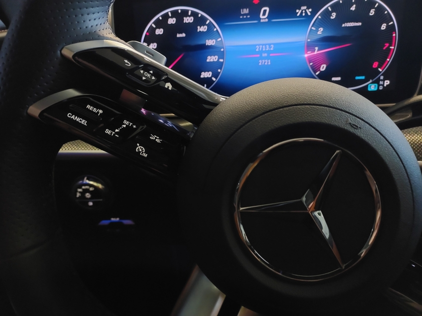 mercedes-benz c 300 2.0 eq boost hibrido amg line 9g-tronic 4p automatico 2024