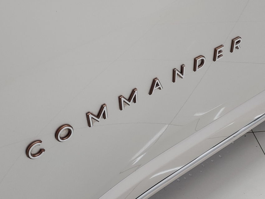 jeep commander 2.0 td380 turbo diesel overland at9 4p automatico 2022