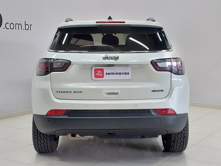 jeep compass 2.0 td350 turbo diesel longitude at9 4p automatico 2022
