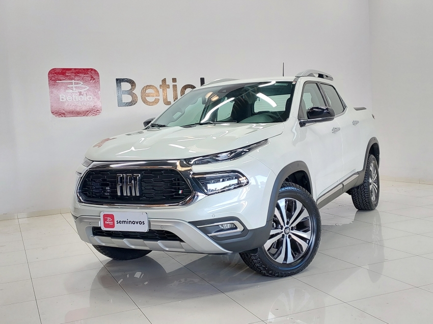 fiat toro 1.3 turbo 270 flex volcano at6 4p automatico 2025