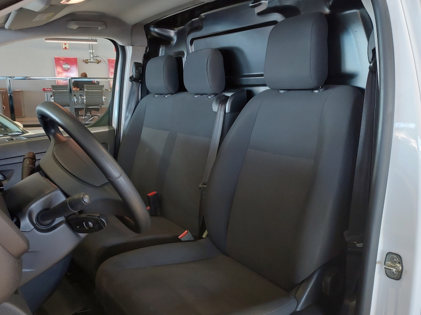 fiat scudo 1.5 bluehdi diesel cargo manual 3p 2024