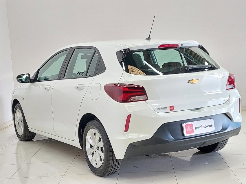 chevrolet onix 1.0 turbo flex automatico 4p 2023