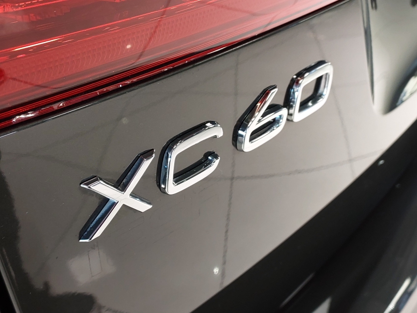 volvo xc60 2.0 t5 gasolina momentum awd geartronic 4p automatico 2019