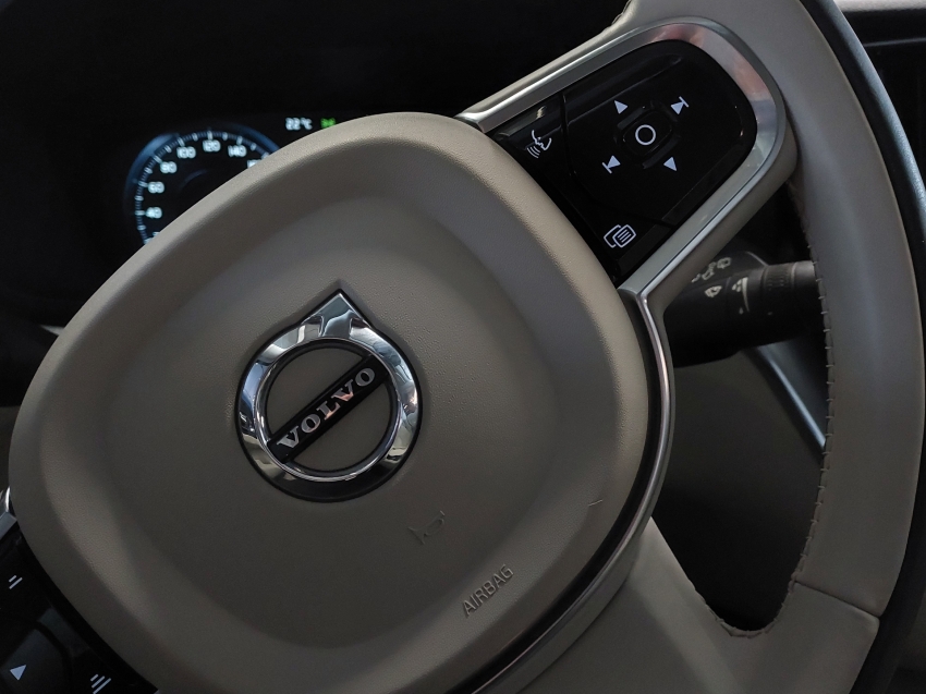volvo xc60 2.0 t5 gasolina momentum awd geartronic 4p automatico 2019