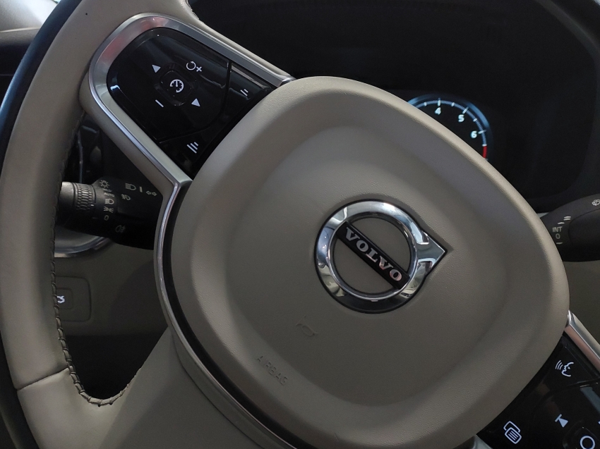volvo xc60 2.0 t5 gasolina momentum awd geartronic 4p automatico 2019