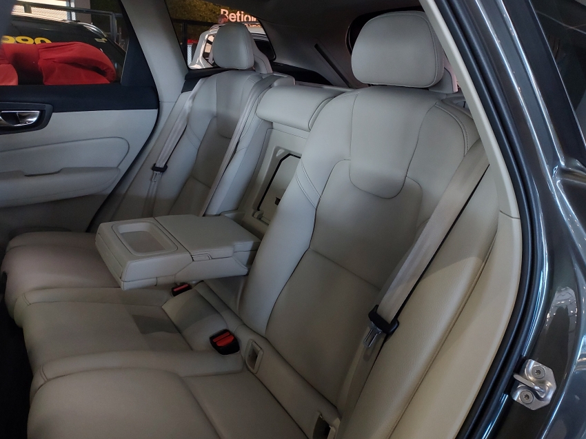 volvo xc60 2.0 t5 gasolina momentum awd geartronic 4p automatico 2019