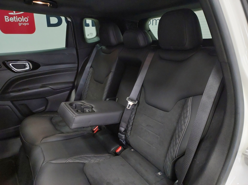 jeep compass 2.0 hurricane 4 turbo gasolina blackhawk at9 4p automatico 2025