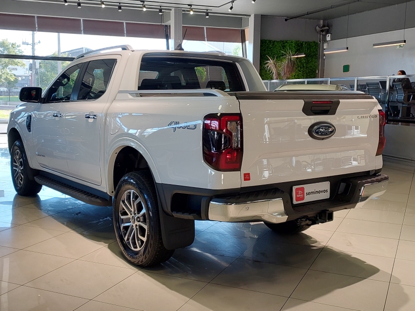 ford ranger 3.0 v6 turbo diesel cd limited 4x4 automatico 4p 2024