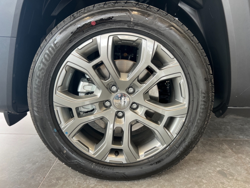 jeep renegade 1.3 t270 turbo flex longitude at6 4p automatico 2025
