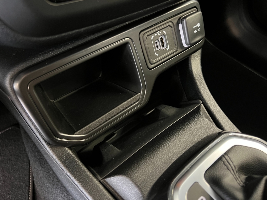 jeep renegade 1.3 t270 turbo flex longitude at6 4p automatico 2025