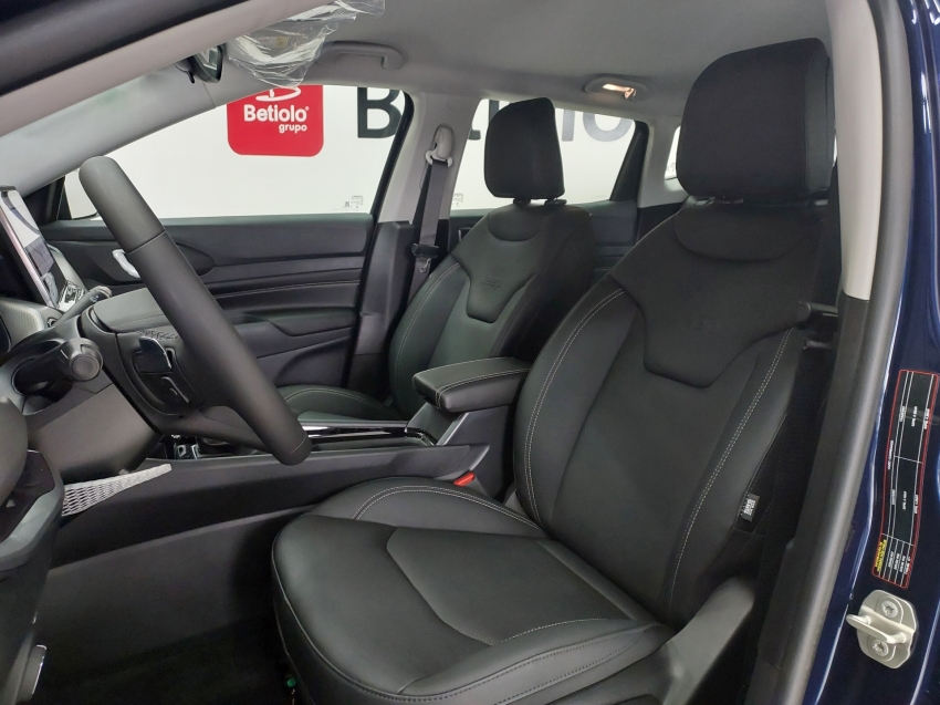 jeep compass 1.3 t270 turbo flex longitude at6 4p automatico 2025