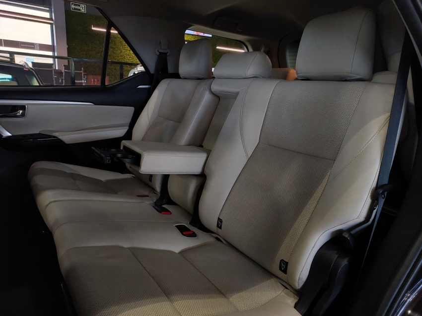toyota hilux sw4 2.8 srx diamond 4x4 7 lugares 16v turbo intercooler diesel 4p automatico 2019