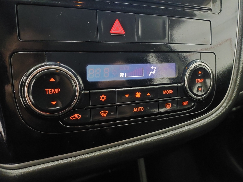 mitsubishi outlander 2.2 4x4 16v diesel 4p automatico 2016