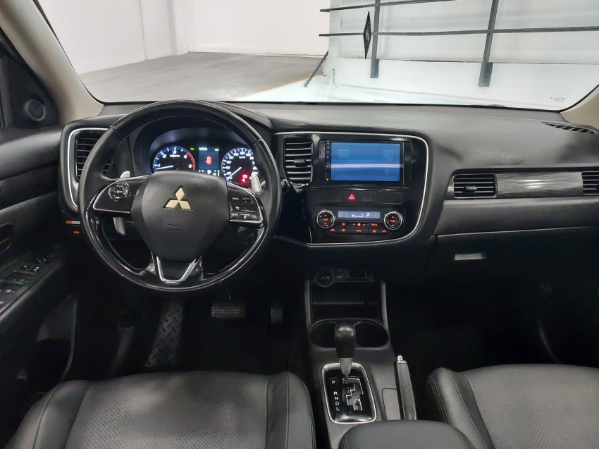 mitsubishi outlander 2.2 4x4 16v diesel 4p automatico 2016