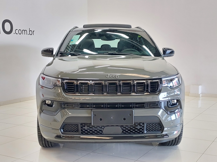 jeep compass 2.0 hurricane 4 turbo gasolina blackhawk at9 4p automatico 2025