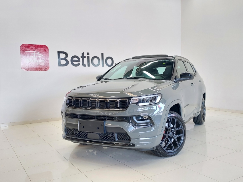 jeep compass 2.0 hurricane 4 turbo gasolina blackhawk at9 4p automatico 2025