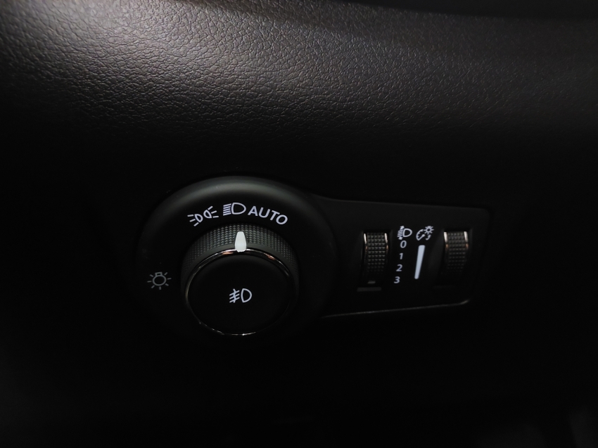 jeep compass 2.0 hurricane 4 turbo gasolina blackhawk at9 4p automatico 2025