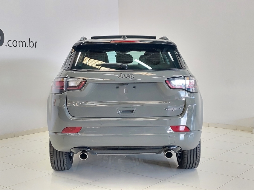 jeep compass 2.0 hurricane 4 turbo gasolina blackhawk at9 4p automatico 2025
