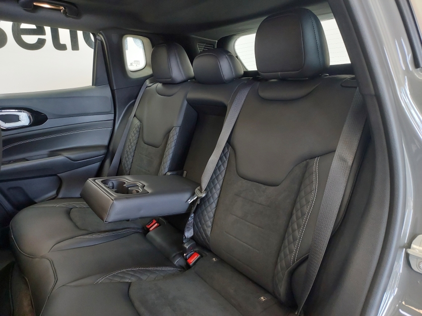 jeep compass 2.0 hurricane 4 turbo gasolina blackhawk at9 4p automatico 2025