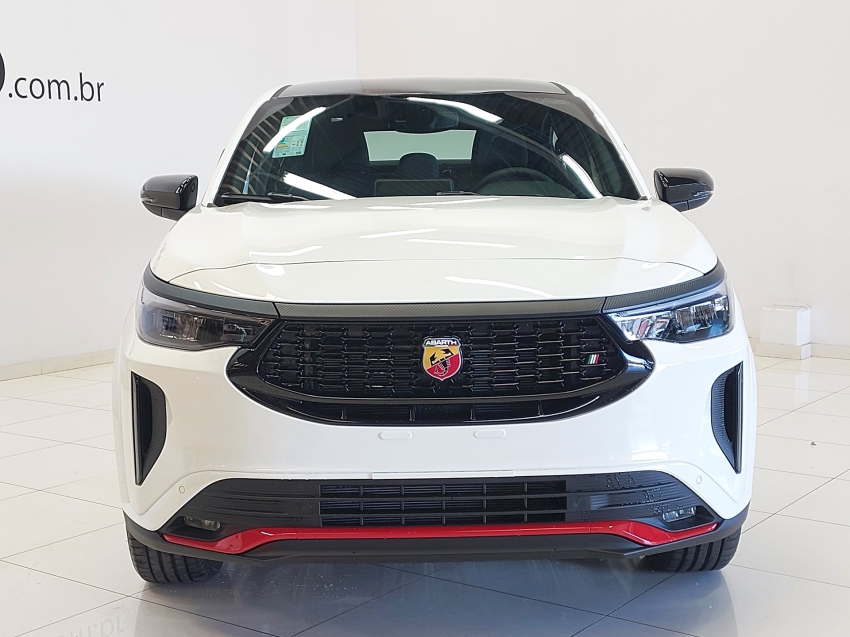 fiat fastback 1.3 turbo 270 flex abarth at6 4p automatico 2025 fiat fastback 1.3 turbo 270 flex abarth at6 4p automatico 2025