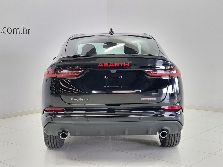 fiat fastback 1.3 turbo 270 flex abarth at6 4p automatico 2025 fiat fastback 1.3 turbo 270 flex abarth at6 4p automatico 2025
