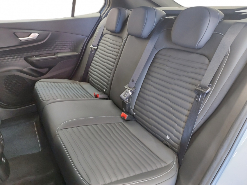 fiat fastback 1.0 turbo 200 impetus hybrid cvt hibrido 4p automatico 2025