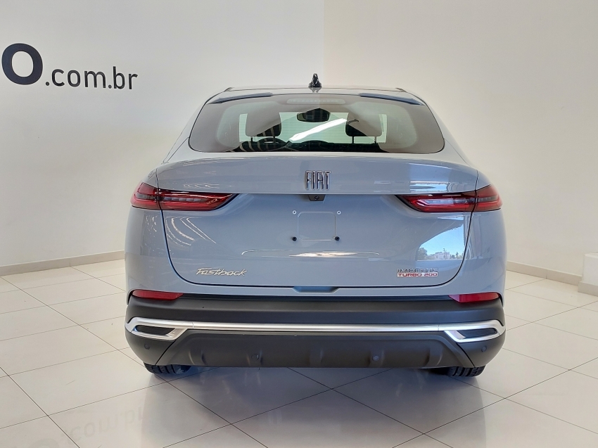 fiat fastback 1.0 turbo 200 impetus hybrid cvt hibrido 4p automatico 2025