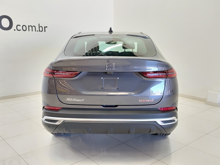 fiat fastback 1.0 turbo 200 impetus hybrid cvt hibrido 4p automatico 2025
