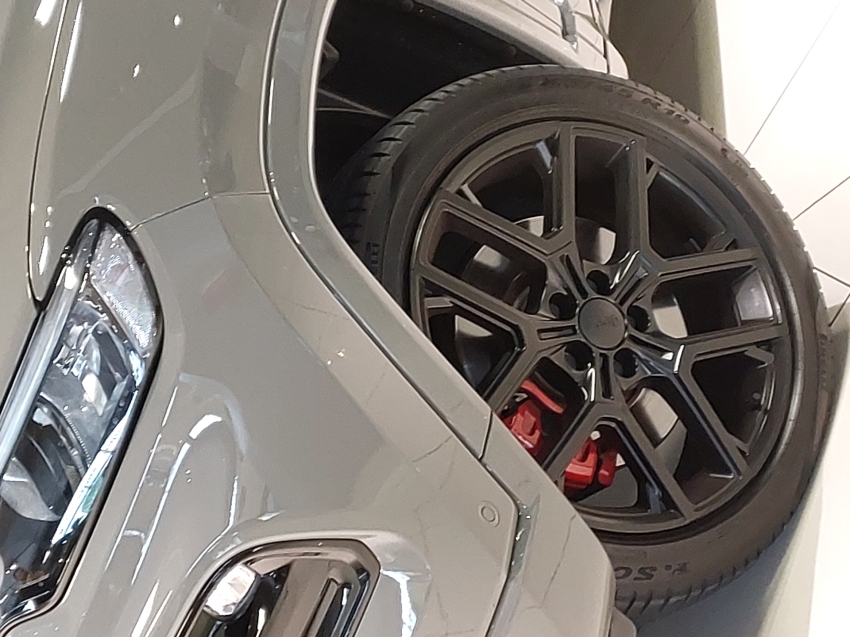 jeep compass 2.0 hurricane 4 turbo gasolina blackhawk at9 4p automatico 2025