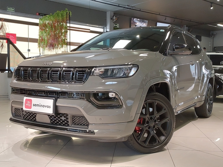 jeep compass 2.0 hurricane 4 turbo gasolina blackhawk at9 4p automatico 2025