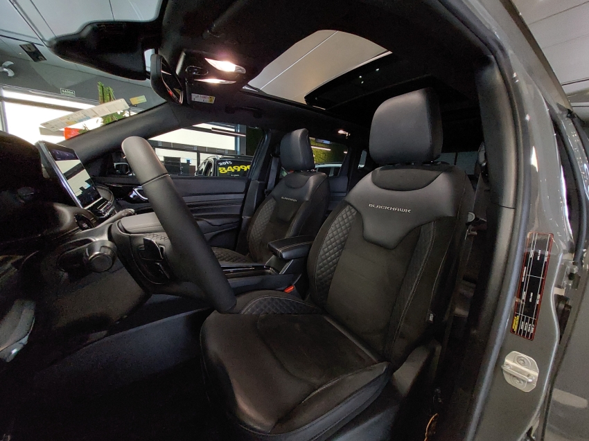 jeep compass 2.0 hurricane 4 turbo gasolina blackhawk at9 4p automatico 2025