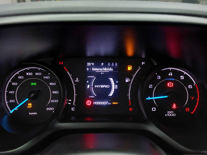 fiat fastback 1.0 turbo 200 flex audace cvt hibrido 4p automatico 2025