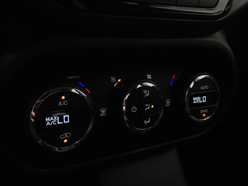 fiat toro 2.0 16v turbo diesel freedom 4wd at9 4p automatico 2019