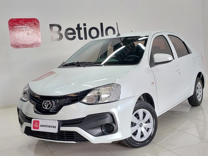 toyota etios 1.5 x sedan 16v flex 4p manual 2021
