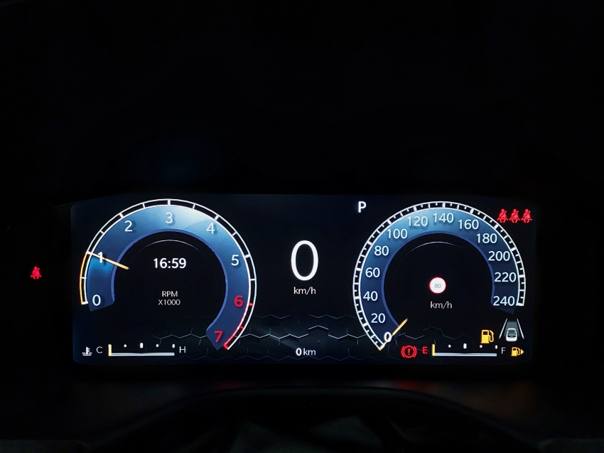 jeep commander 1.3 t270 turbo flex limited at6 4p automatico 2025