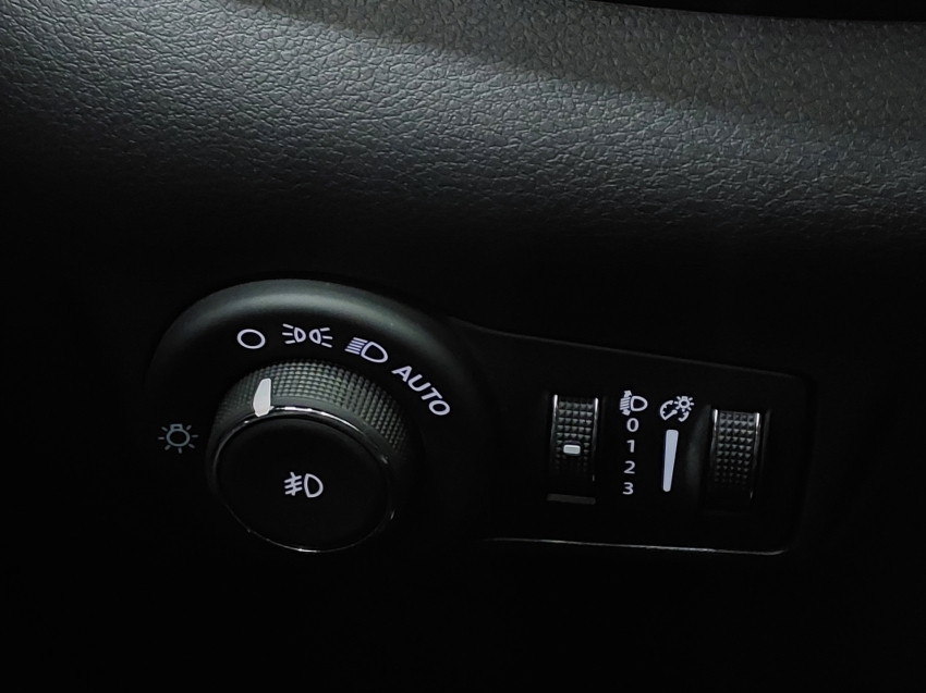 jeep commander 1.3 t270 turbo flex limited at6 4p automatico 2025