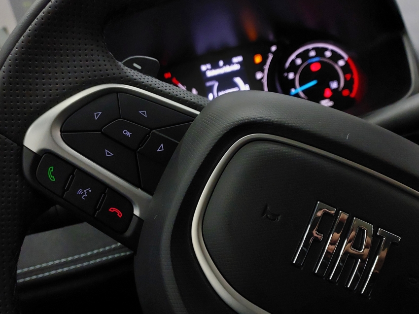 fiat fastback 1.0 turbo 200 audace hybrid cvt hibrido 4p automatico 2025