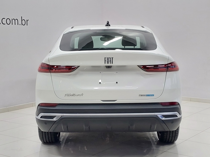fiat fastback 1.0 turbo 200 audace hybrid cvt hibrido 4p automatico 2025