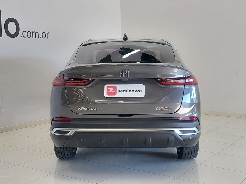fiat fastback 1.0 turbo 200 flex audace cvt 4p automatico 2023