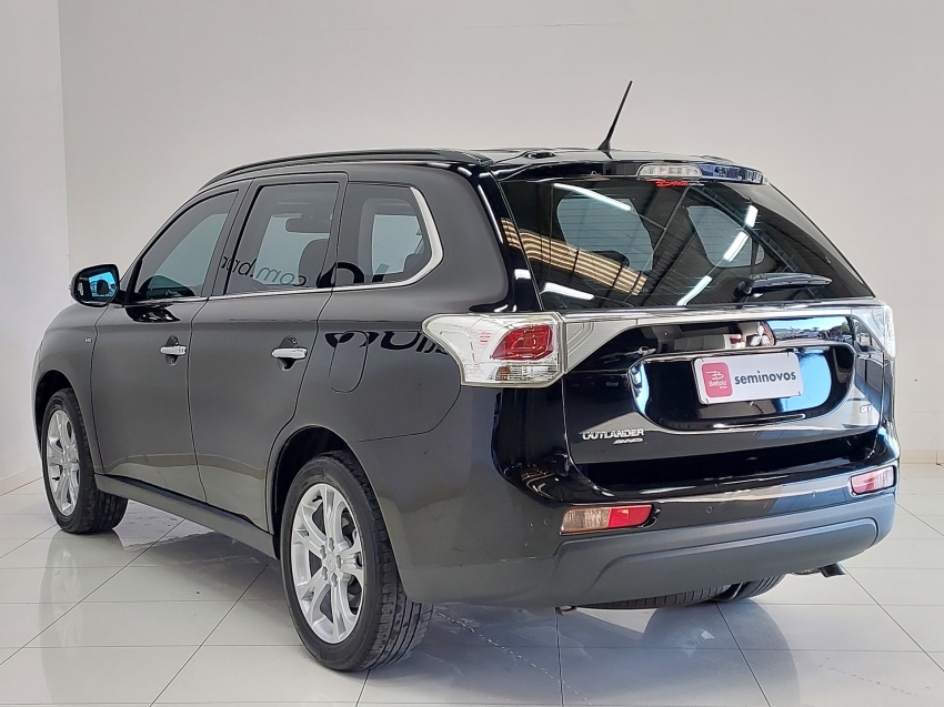 mitsubishi outlander 3.0 gt 4x4 v6 24v gasolina 4p automatico 2015