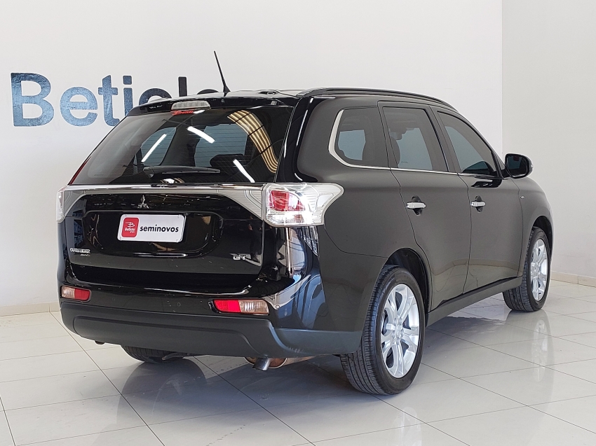 mitsubishi outlander 3.0 gt 4x4 v6 24v gasolina 4p automatico 2015