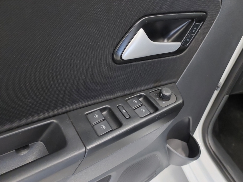 volkswagen fox 1.6 msi total flex connect 4p i-motion automatico 2019