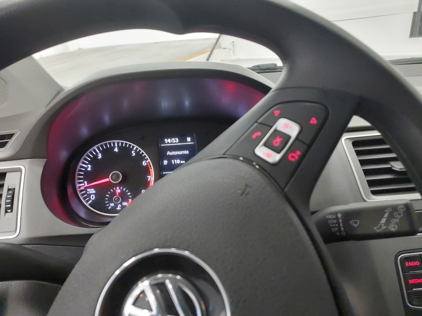 volkswagen fox 1.6 msi total flex connect 4p i-motion automatico 2019